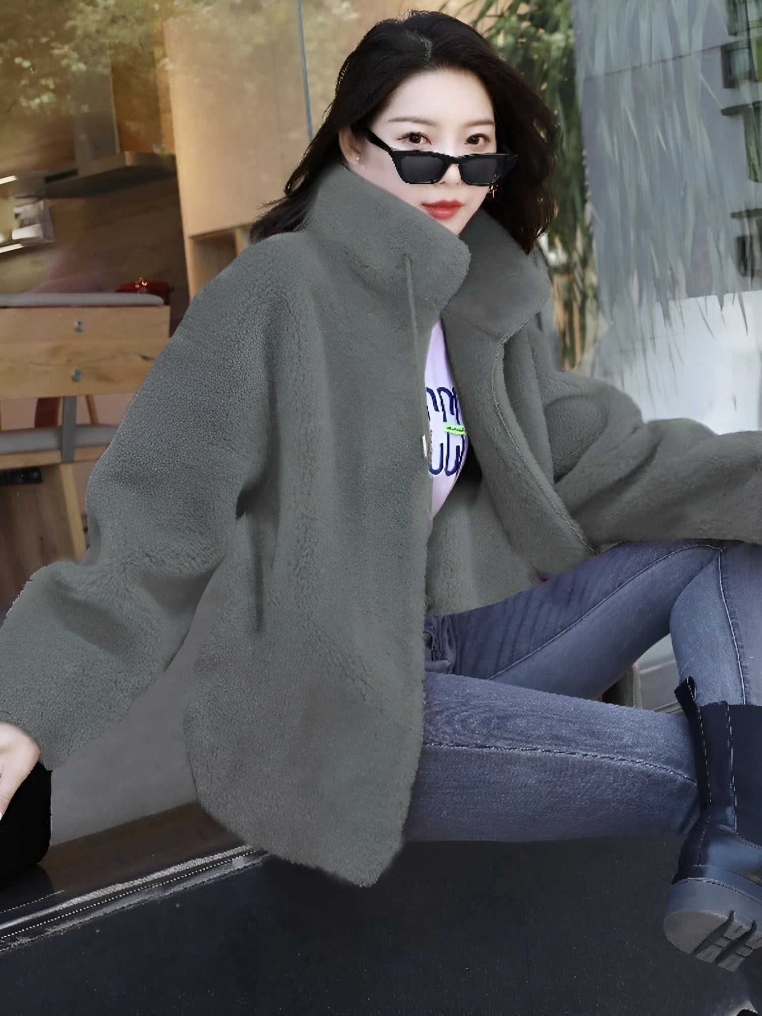 Thick And Cozy Winter Jacket - Image 6
